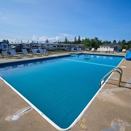 Narrows Too Camping Resort Loft Cottage 12 Trenton Luaran gambar